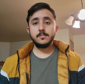 Meet your Posher, Cesar